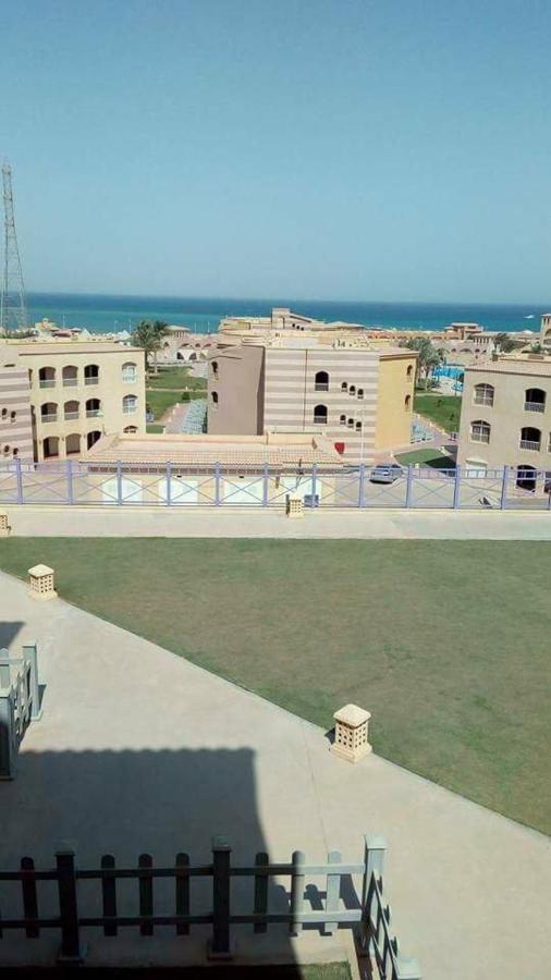 Special Chalets In Porto South Beach Families Ain Sukhna Buitenkant foto