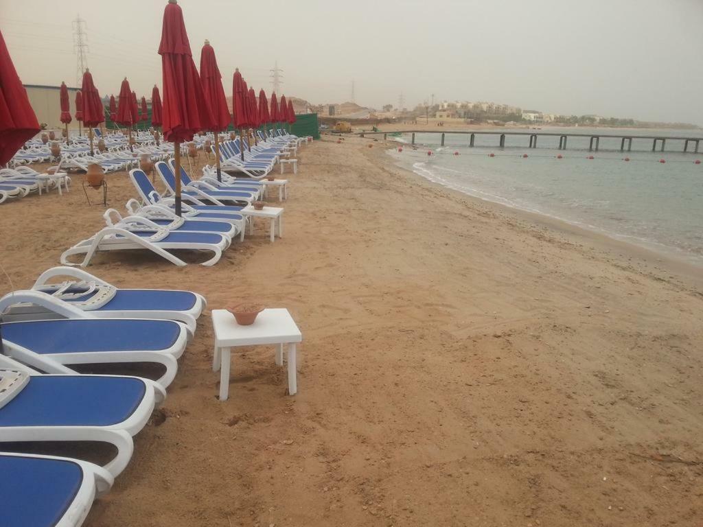 Special Chalets In Porto South Beach Families Ain Sukhna Buitenkant foto
