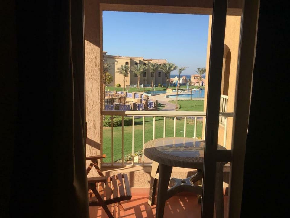 Special Chalets In Porto South Beach Families Ain Sukhna Buitenkant foto
